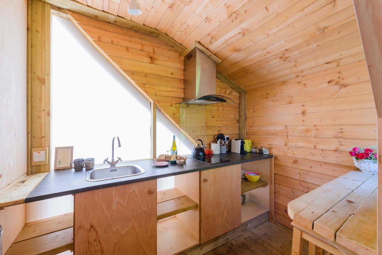 Killarney Glamping At The Grove, Suites And Lodges Exterior photo